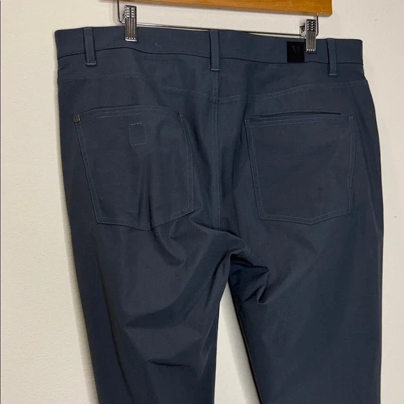 Vuori Men's The Rise The Shine Performance Pants - Charcoal Grey (V431) - Picture 9 of 11